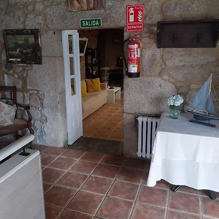罗萨利亚加斯卓诺米考乡村民宿酒店 酒店 奥比昂